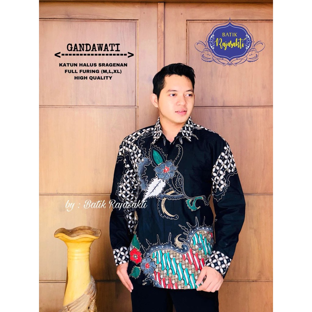 GANDAWITA RAJASAKTI KEMEJA BATIK SOLO PRIA LENGAN PANJANG LAPIS FURING ATASAN BATIK PREMIUM MODERN KATUN HALUS BAHUWIRYA  BANAMITRA BANAMITRA PUTIH BANGSAWAN BAYU PUTRA BERLIAN BIRU BHARATAYUDA BIMASENA BIRENDRA BIRU INDAH BRAHMAKERTA BRAHMAKERTA MERAH