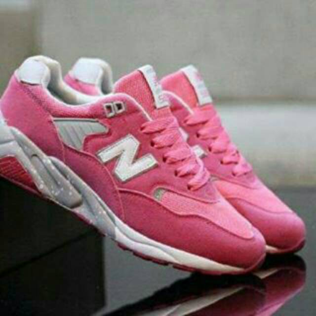New Balance580