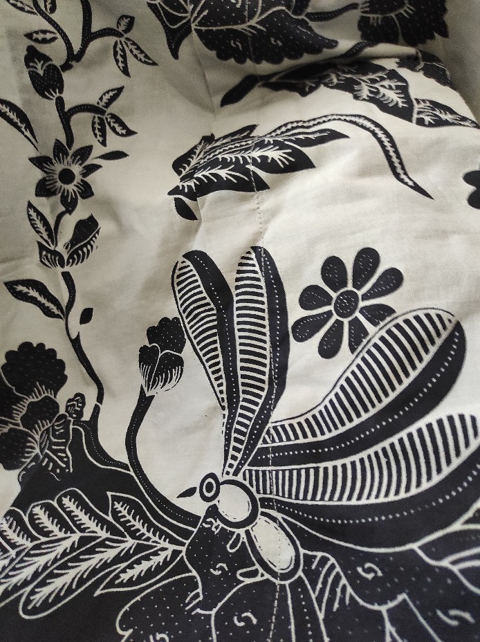 Ranu Kumbolo Kemeja Batik Pria Lengan Panjang Slimfit Katun Printing Hem Baju Seragam Kantor Modern