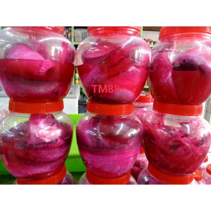 

CENCALOK IKAN MATA BESAR/FERMENTASI IKAN MATA BESAR/THAI MUK CU KOI