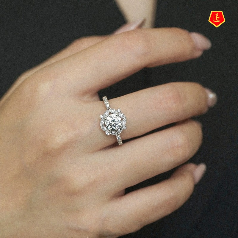 [Ready Stock]Women's Fashion Personality Moissanite Ring