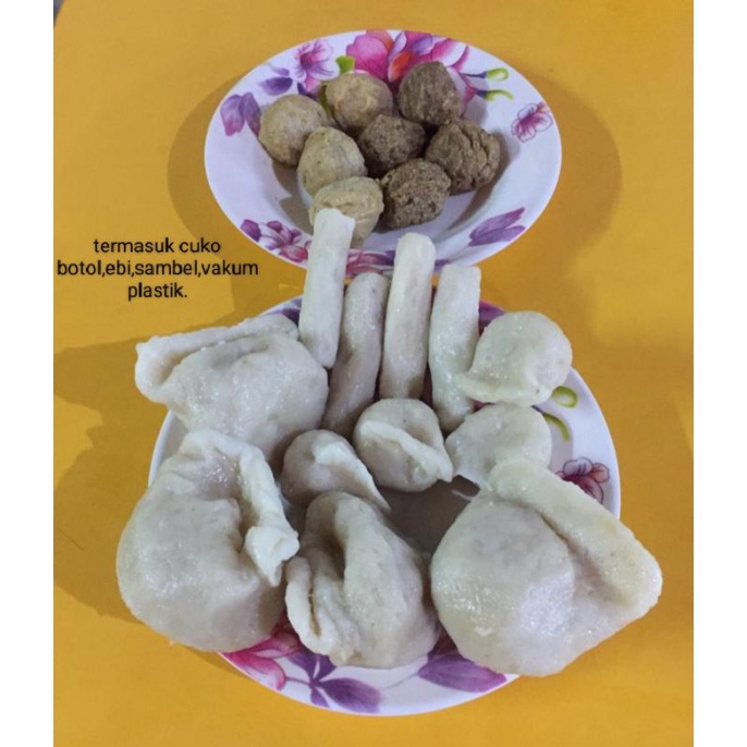 

Pempek Ikan Tenggiri Paket E Isi 20pcs