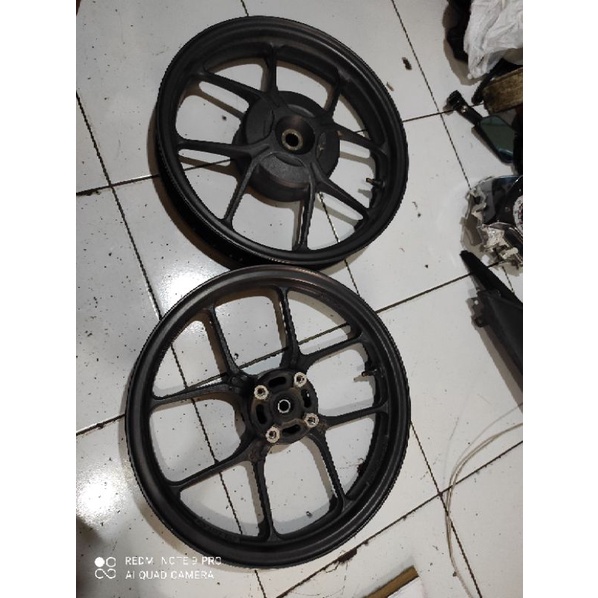 velg pelk set original honda genio beat new led velg original honda genio beat new beat deluxe
