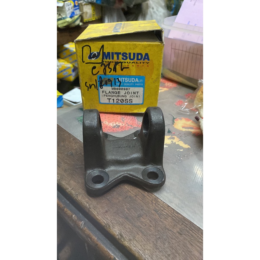 Flange Joint / Tapak Kopel L300 Bensin /  T120SS / Futura Merk Mitsuda Taiwan
