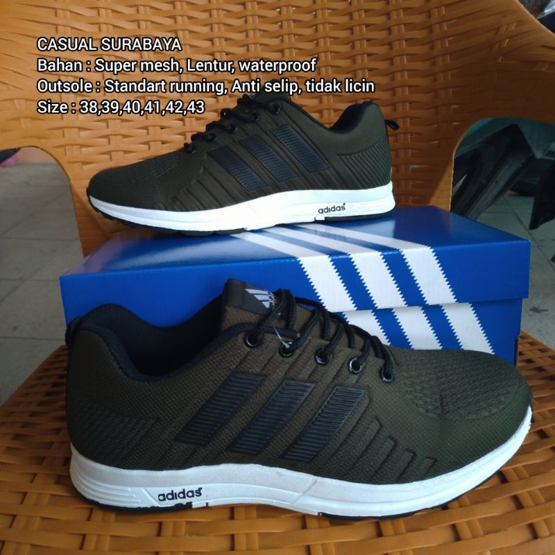 Sepatu Olahraga Adidas Predator Spesial Army