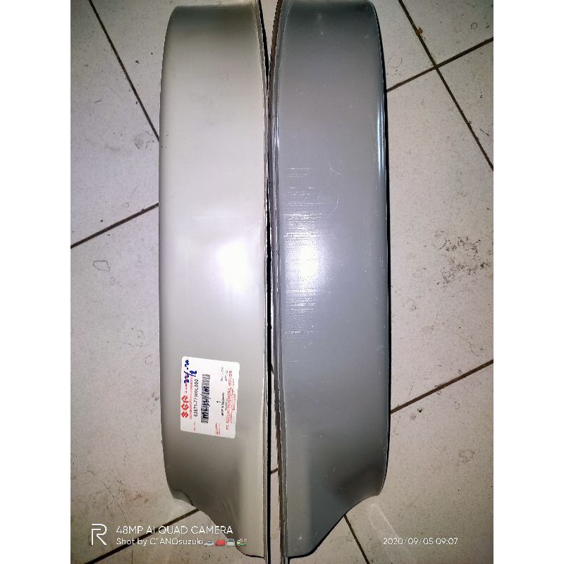 slebor/spakbor pintu depan panjang Suzuki carry extra st100 original sgp