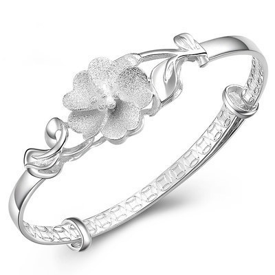 Gelang Tangan Rantai Stainless Steel Motif Bunga Frosted Warna Silver Ala Korea Untuk Wanita