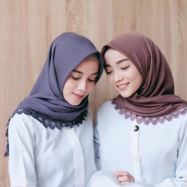 LALACE HIJAB SEGI4 Snowy by Vanilla Hijab