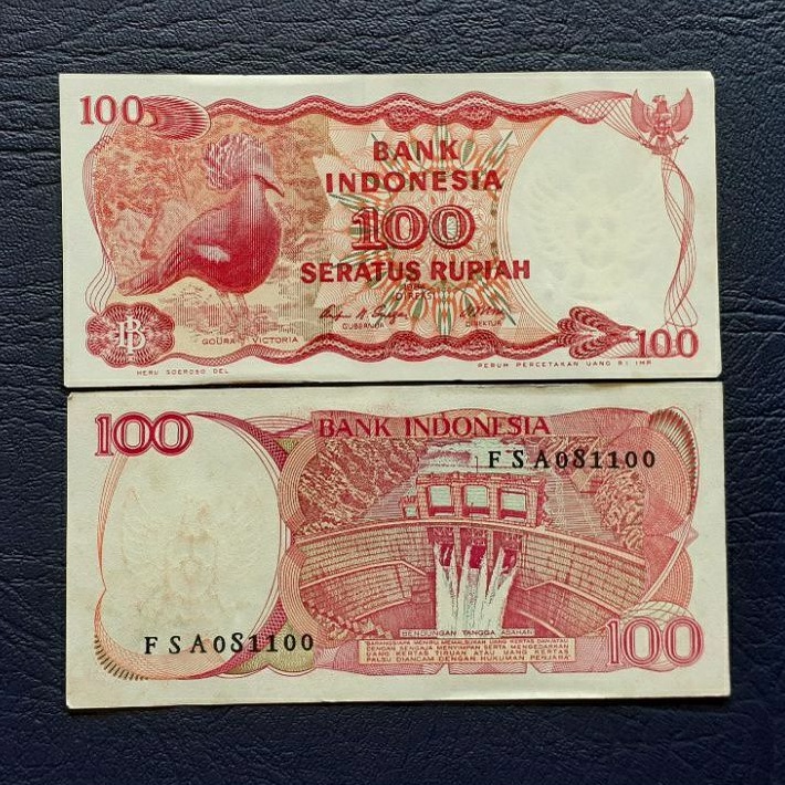 Uang kuno kertas 100 Rupiah burung Gaura tahun 1984