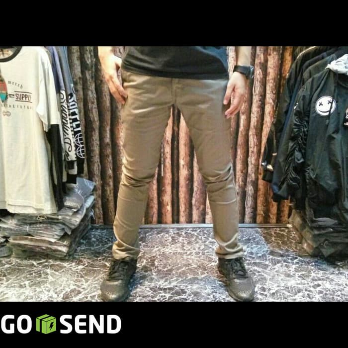 Celana Chinos Formal Pria-Stanley Adam Original Slimfit/Strech BR898  Chino Cream (Tom Tailor) - C