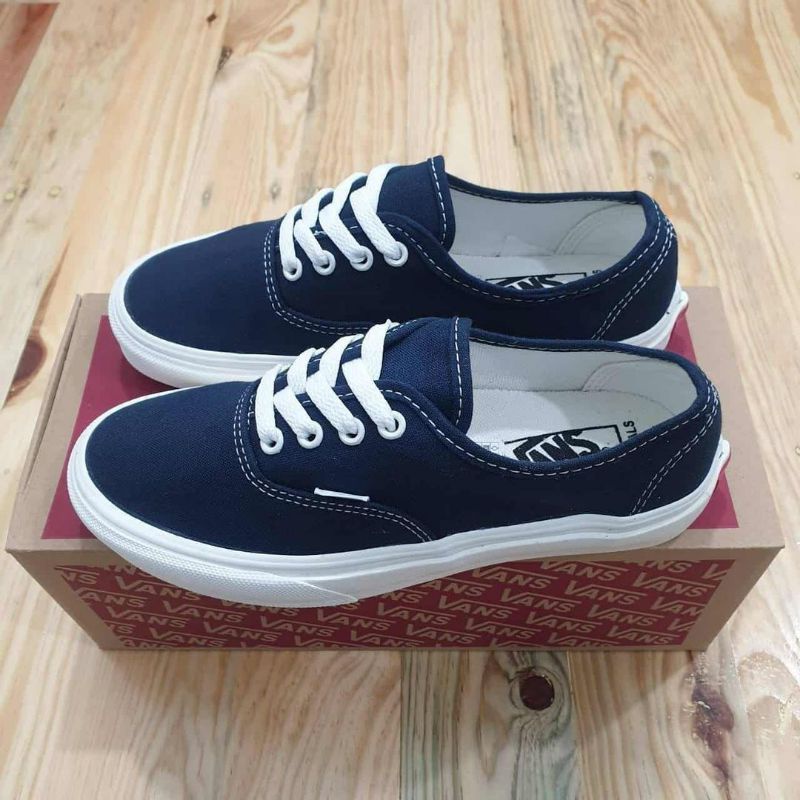 sepatu vans authentik mono nevy size 36-44 free kaos kaki