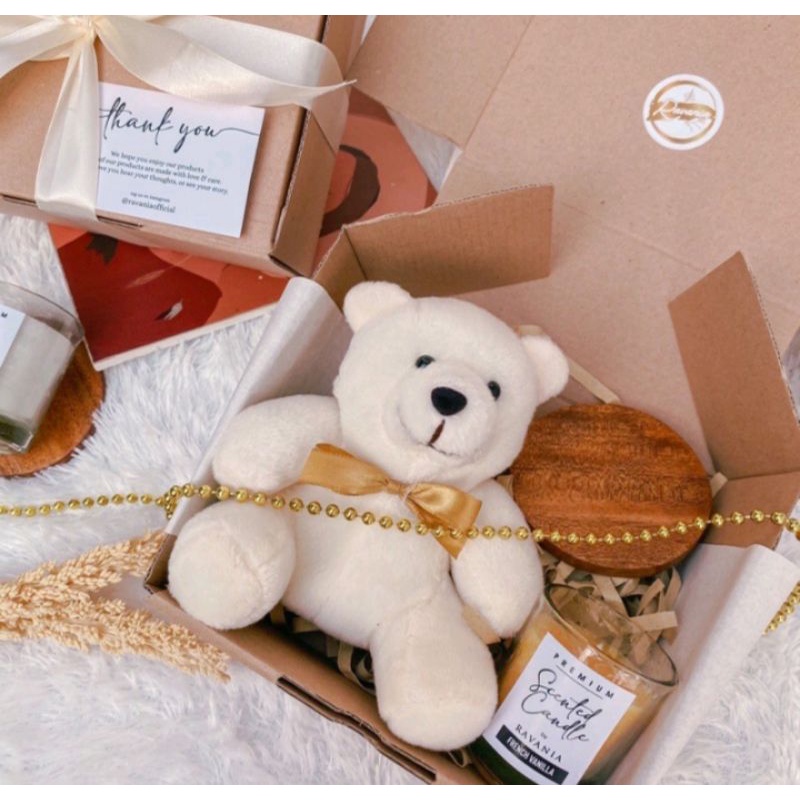 

Hampers kado ultah|Kado wisuda|Kado Pernikahan|Kado Anniversary