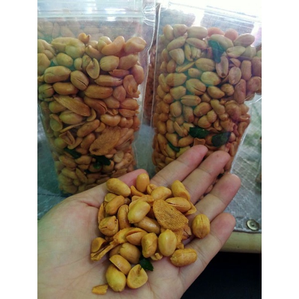 

kacang goreng gurih