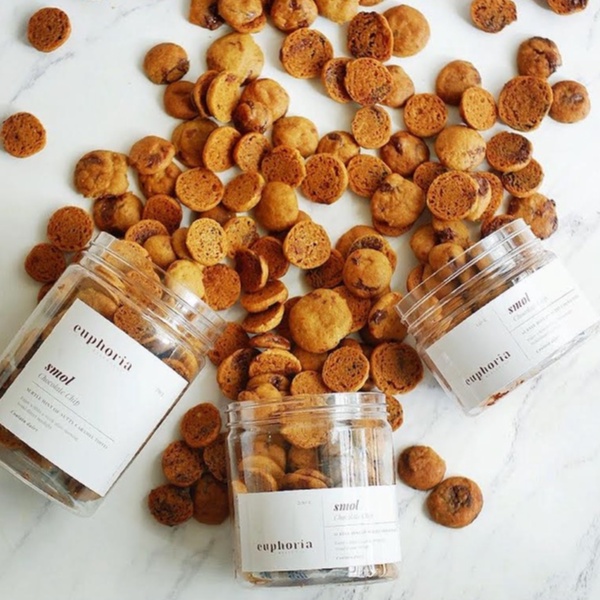 

Smol | Chocolate Chip Cookies | Crunchy Cookies
