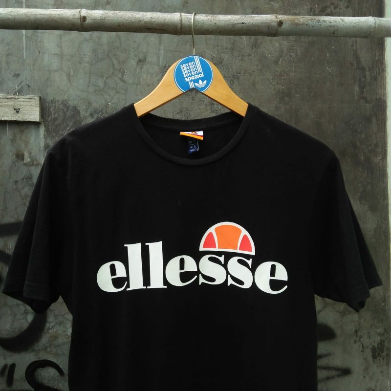 ts/kaos ellesse second/bekas original