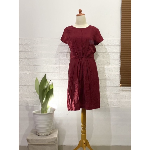 dress merah maroon EPRISE preloved koleksi pribadi (baca notes)