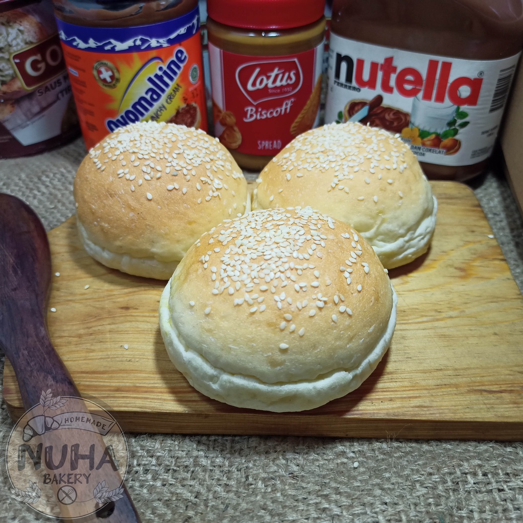 

Roti Burger / Bun / Wijen / 55 Gram / Roti Uk. 10 cm (1 pack isi 12 Roti)