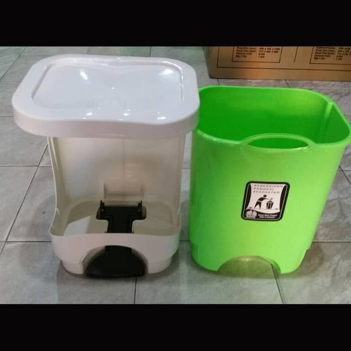 TEMPAT SAMPAH 15 LITER PUP SHINPO INJAK SEGI / KOTAK SAMPAH / DUST BIN