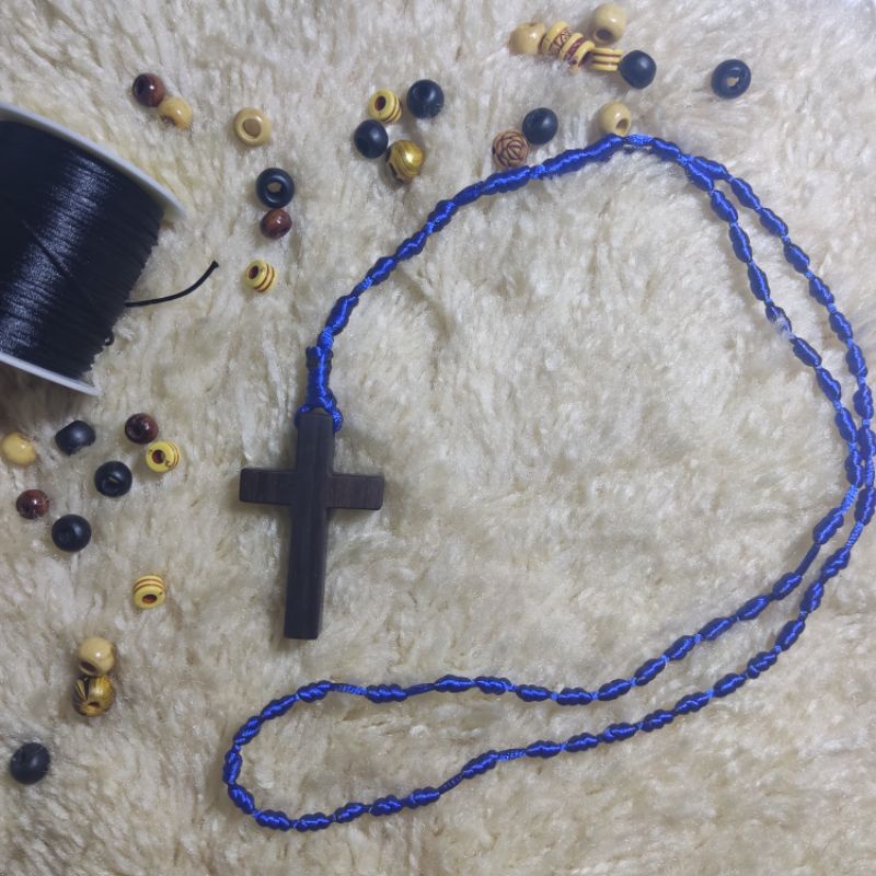 Kalung Rosario Tali Salib Kayu Rosewood
