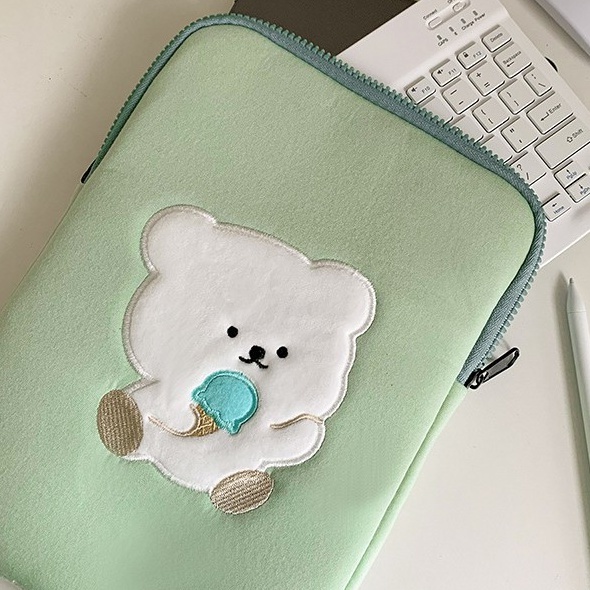 Sleeve Pouch Sarung Tas Bag Case Ipad Tab Tablet Macbook Air Pro Laptop Asus Acer Lenovo HP Huawei 11 12 13 14 15 inch Motif Gambar Beruang Bear Warna Hijau Lucu Cute Murah Korean Model