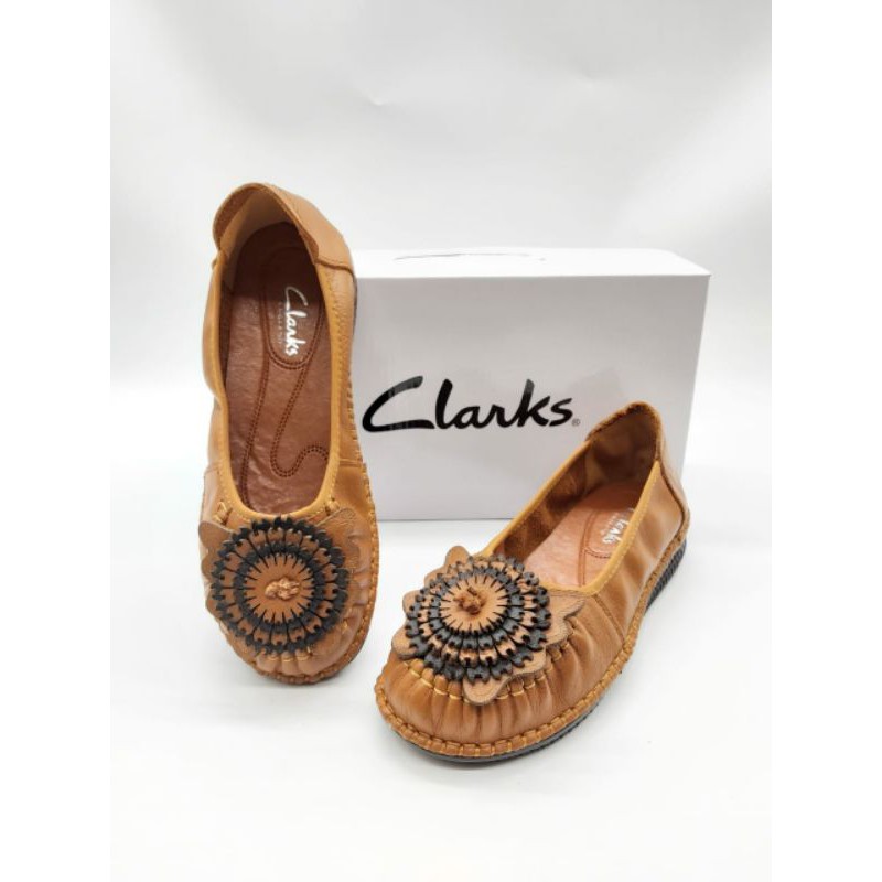 Clarks bunga matahari strawflower flat 1587 / Sepatu clarks wanita