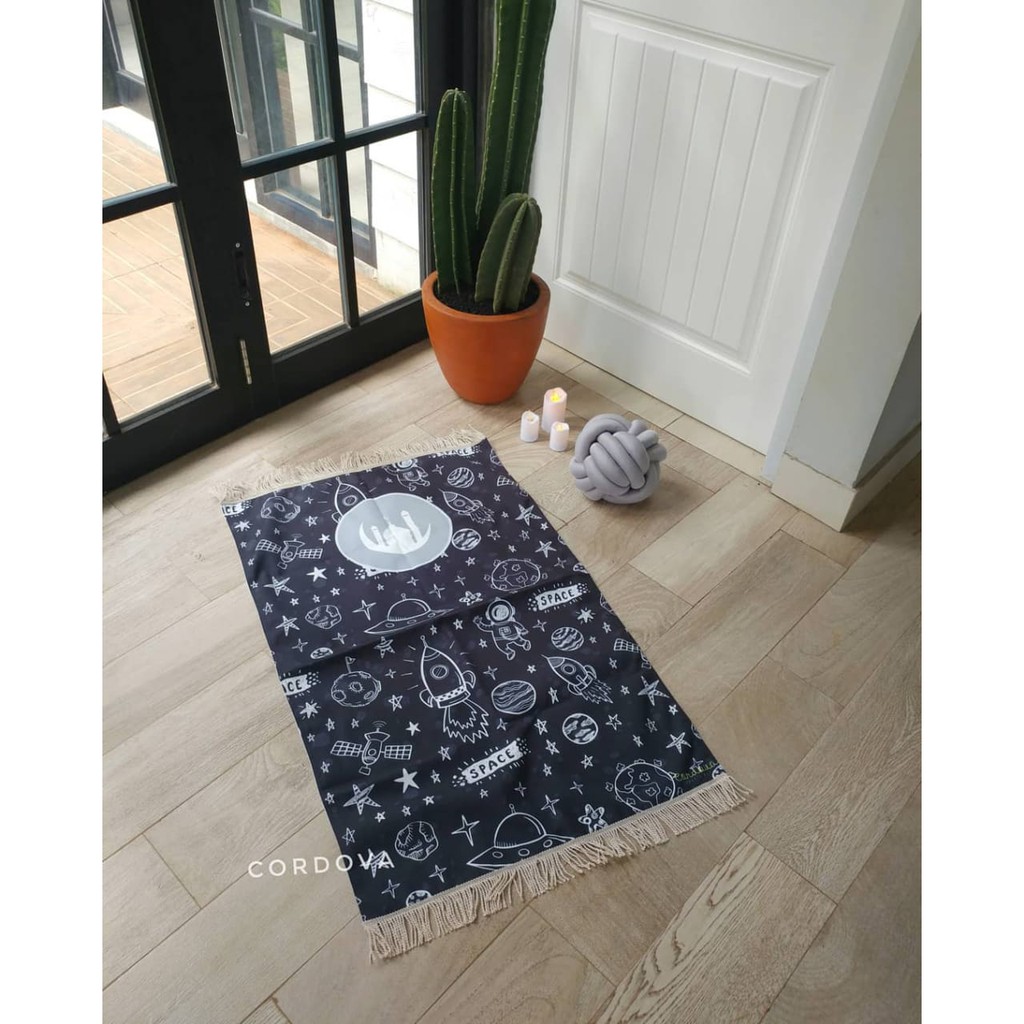 Sajadah Cordova Anak "Black Space" 95x45