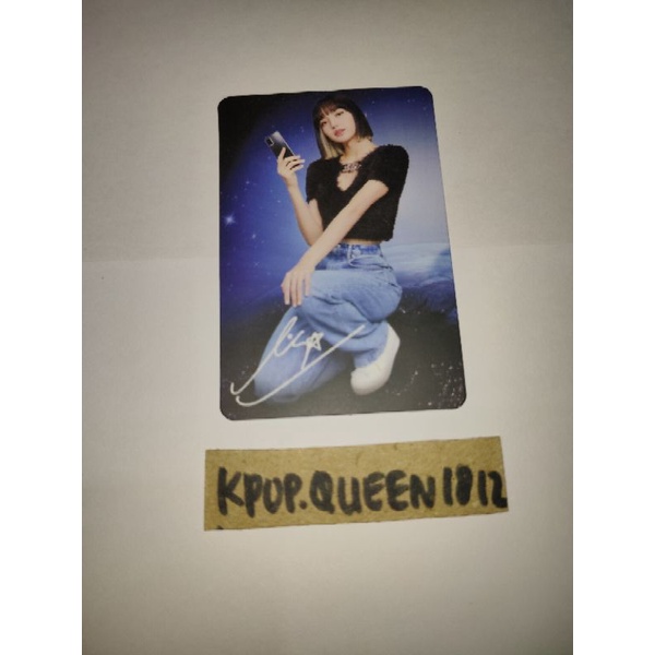 Lisa Blackpink photocard x globe versi 1