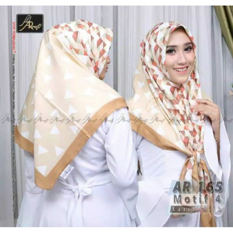 ar 165 satin silk