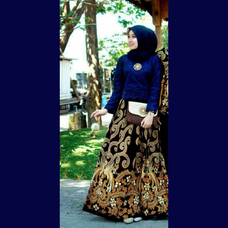BRUKAT PADIMAS Couple Keluarga Terbaru Motif kekinian Batik Modern Exclusive sarimbit seragam 77654-Brukat saja navy