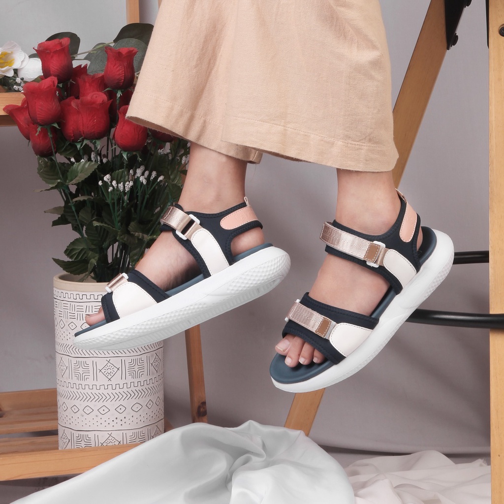 Sandal Kasual Wanita Terbaru / Sandal Wanita Korea Murah By TwentyOne