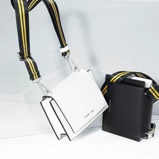 Sling Bag Wanita Tas Selempang Wanita Tas Import Tas Wanita Branded Tas Wanita Kekinian tas sling ba