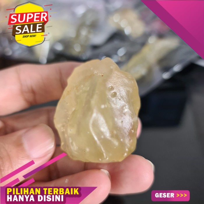 BATU NATURAL LIBYAN DESERT GLASS CRYSTOBALITE GRADE Egypt/Libyan Border458