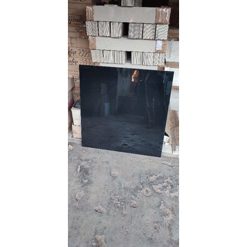 GRANITE LANTAI 80X80 HITAM POLOS / GLOSSY / VALENTINO GRESS