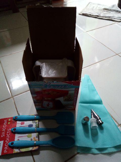 Piping Bag Silikon 6 Spuit Barbie Set