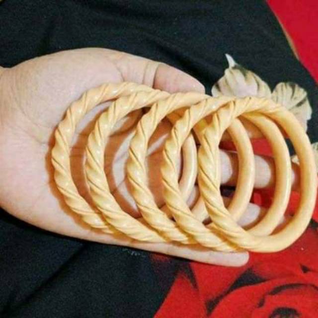 Terlarisss Ready stok gelang Gading serbuk polo, gelang ulir ,gelang ulir lilit