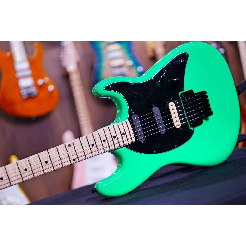 Ernie Ball Music Man BFR Cutlass HSS - Lime G91920