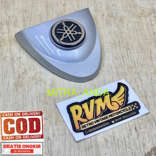 EMBLEM LOGO DASI PANEL TAMENG DEPAN YAMAHA FIZR