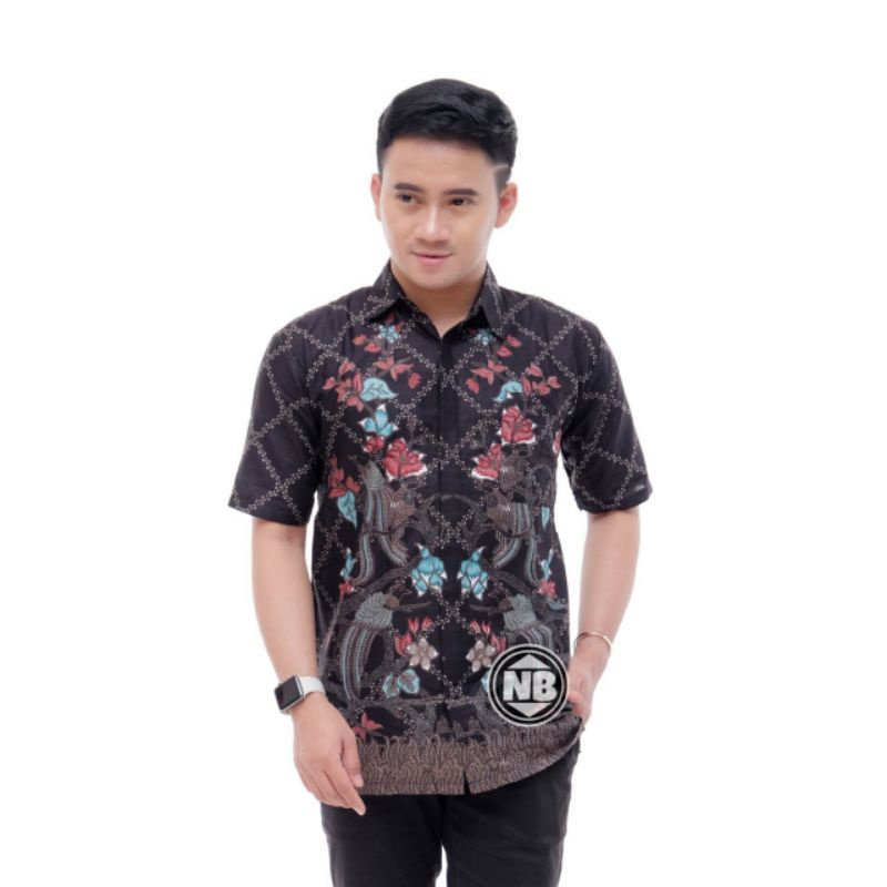 Kemeja Batik Pria Motif Daun Jatuh Modern Lengan Pendek