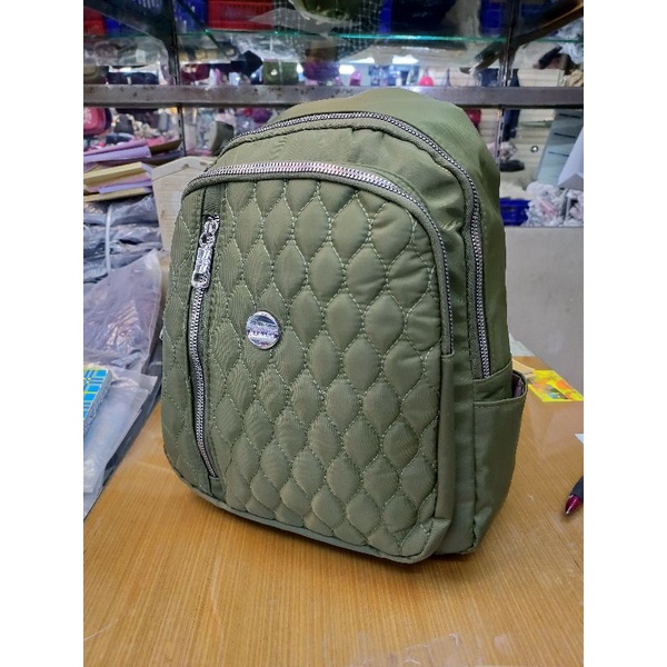 Tas Ransel Chibao 0864-15 Bahan Parasut. Tas Wanita Tas Chibao ORI Tas Ransel Chibao Import BEST SELLER BISA BAYAR DITEMPAT.!!!!