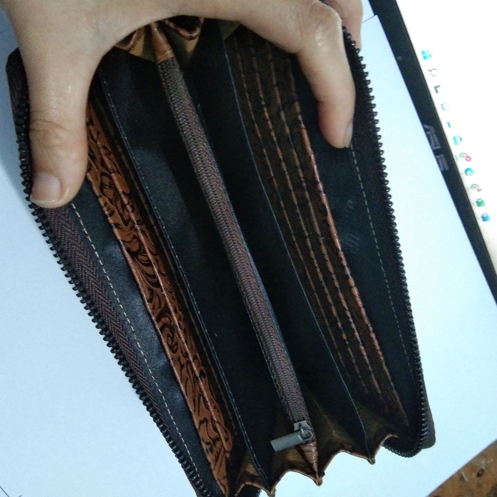 dompet wanita panjang kulit asli