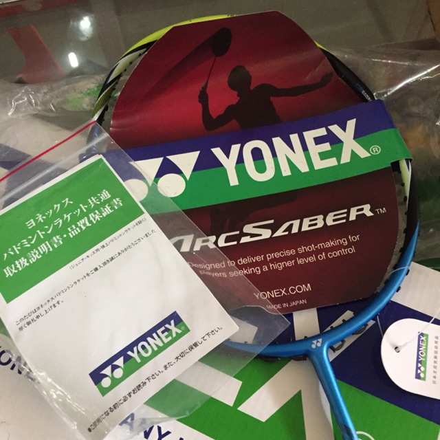 BADMINTON YONEX ARCSABER