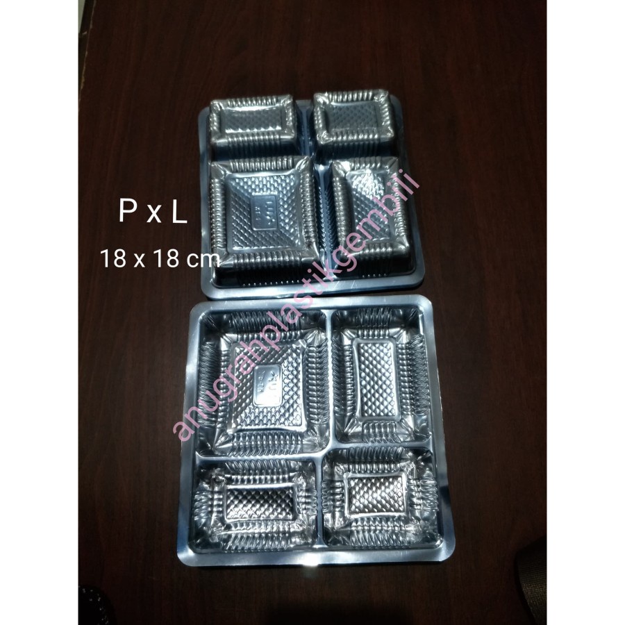 Mika Dus Plastik Kotak Uk 18 x 18 LUX