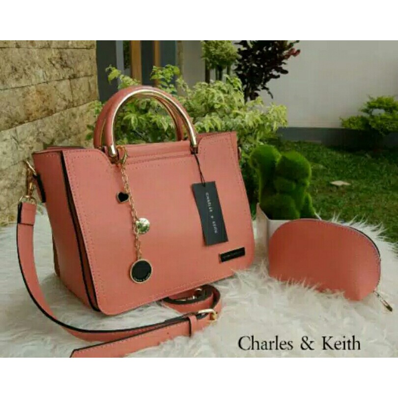 Best Seller Tas Fashion Branded CK Charles n Keith Jinjing Besi Warna Pink Peach
