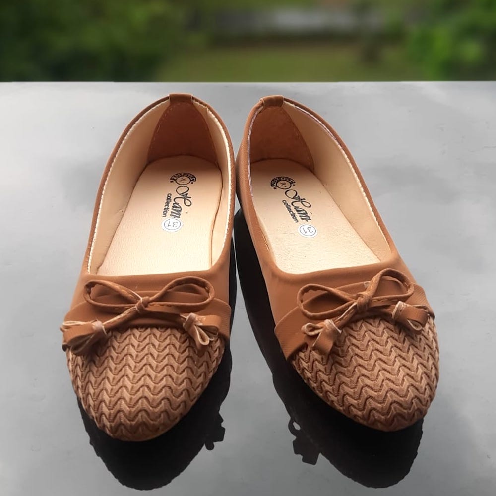 TOKOERS SBA03 26-30 Sepatu Balet, Flatshoes Anak Perempuan Umur 4 5 6 tahun - Motif Pita Rajut