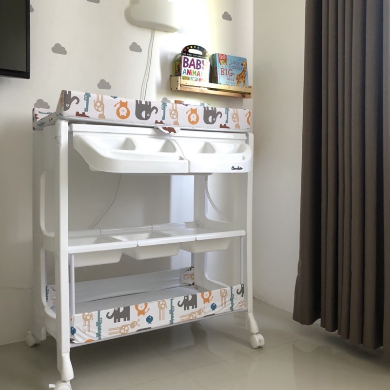 Preloved baby tafel or changing table Cocolatte (very good condition)