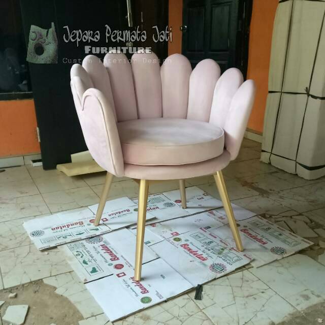 Kursi sofa single merak ( sofa kerang ) furniture jepara
