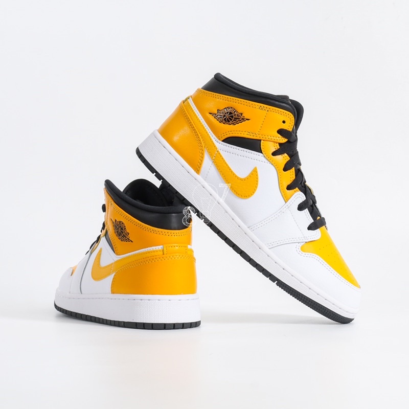 Air Jordan 1 Mid University Gold