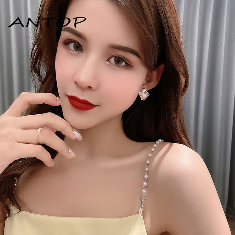 Anting Tusuk Gantung Bahan Alloy Desain Hatimutiara Gaya Koreasimple Untuk Wanita