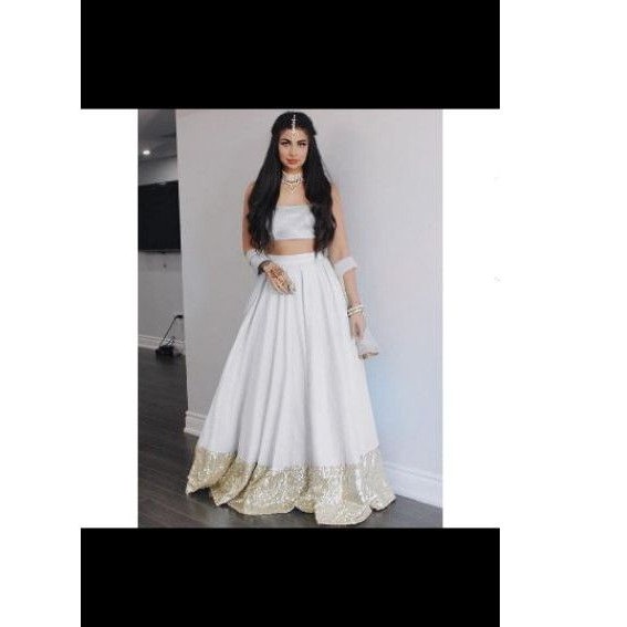lehenga cantik/lehenga pesta/dress India/baju india