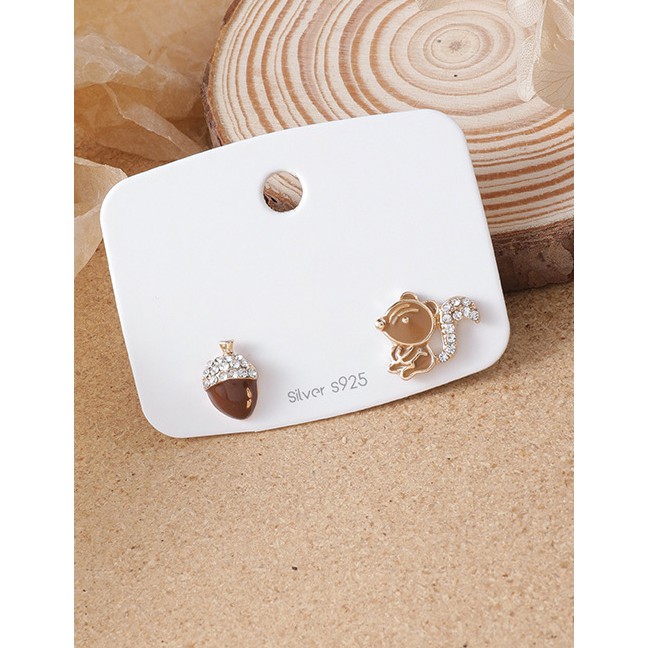 LRC Anting Tusuk Fashion Brown Little Squirrel Asymmetric Diamond Earrings D82464